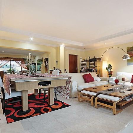 Natalie Guesthouse Bloubergstrand Dış mekan fotoğraf