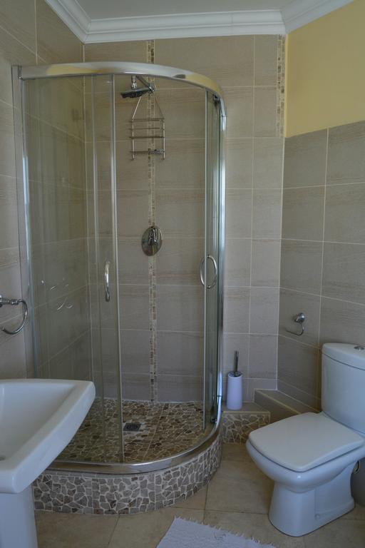 Natalie Guesthouse Bloubergstrand Dış mekan fotoğraf